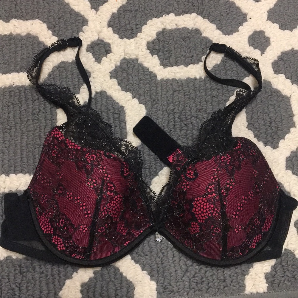 Victoria Secret Bra, sexy little things collection